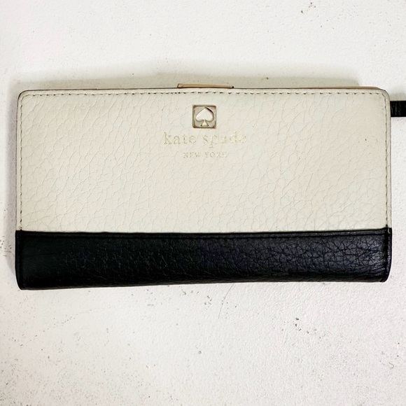 Kate Spade New York Leather Wallet | Black & White Colorblock | Zip Coin Pocket - Picture 1 of 7